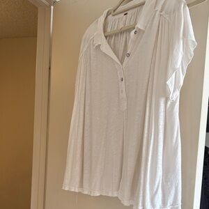 FREE PEOPLE TOP🪻💗🌿🧹🧺